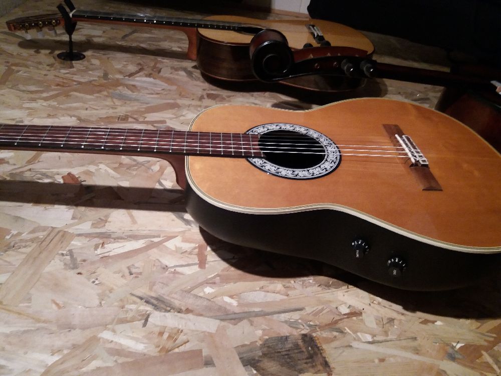 Elektro-klassieke Gitaar Ovation 63 koop